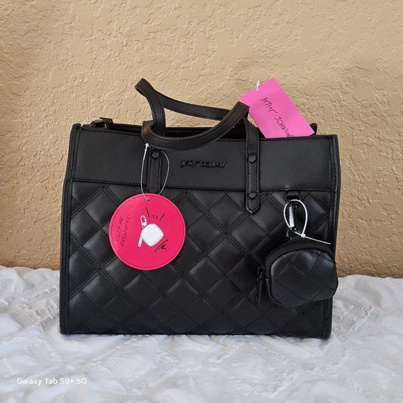 NWT BLACK XOBECCA BETSEY JOHNSON TOTE SHOULDER BAG w/POUCH - Picture 10 of 15